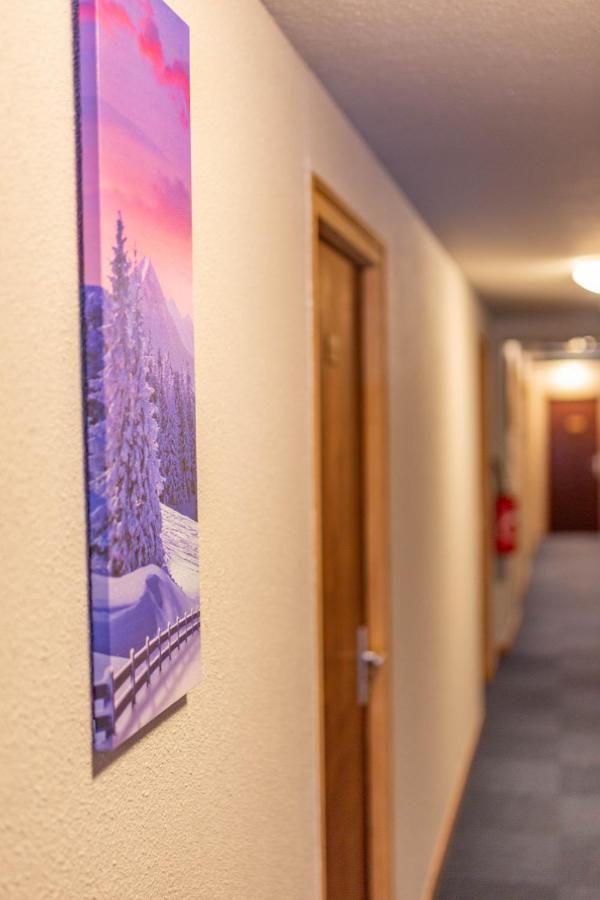 Hotel L'Escale Châtel Zewnętrze zdjęcie